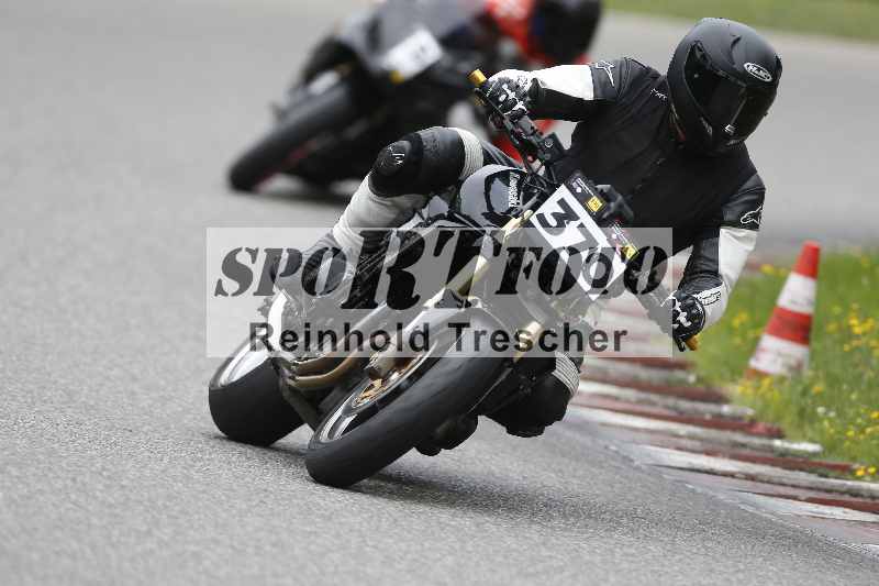 /35 26.07.2025 Speer Racing ADR/Gruppe gelb/370
